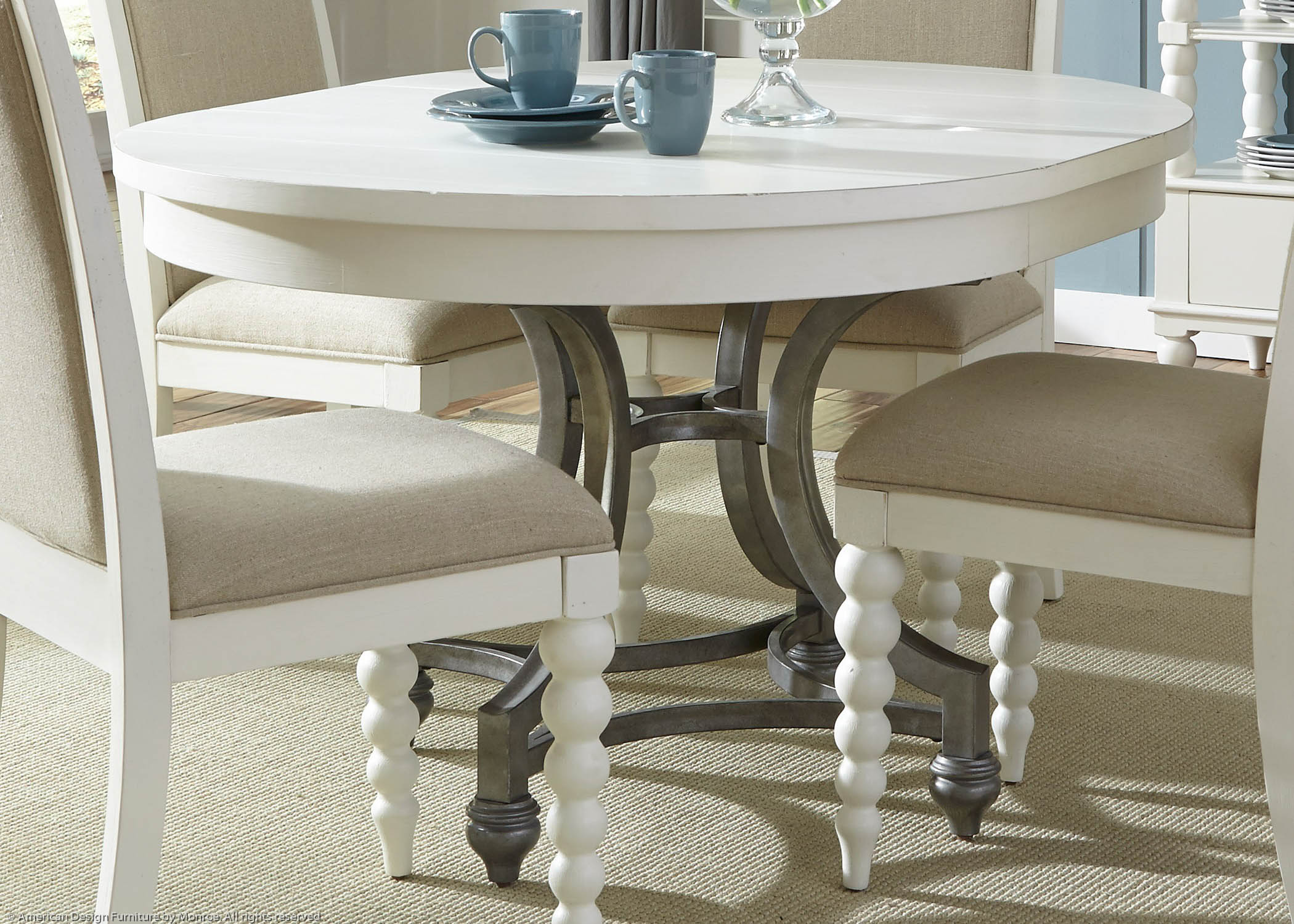 Potomac Casual Table Pic 1 (Heading Round Dining Table)